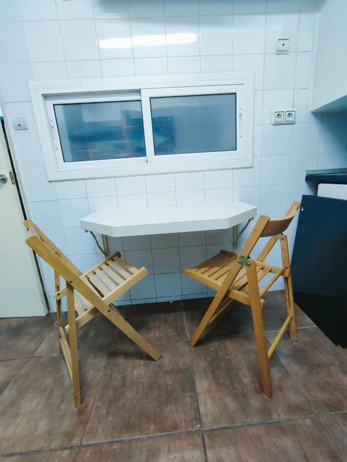 Nice Flat Within Walking Range To The Beach Appartamento Barcellona Esterno foto