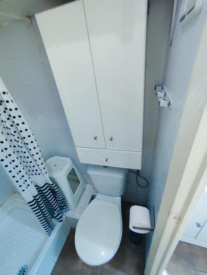 Nice Flat Within Walking Range To The Beach Appartamento Barcellona Esterno foto