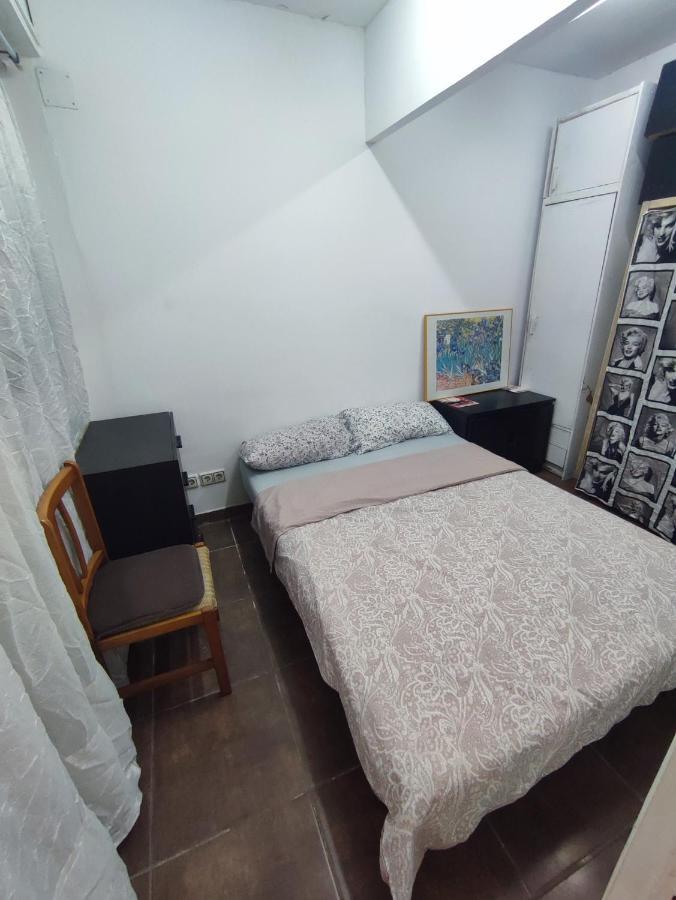 Nice Flat Within Walking Range To The Beach Appartamento Barcellona Esterno foto