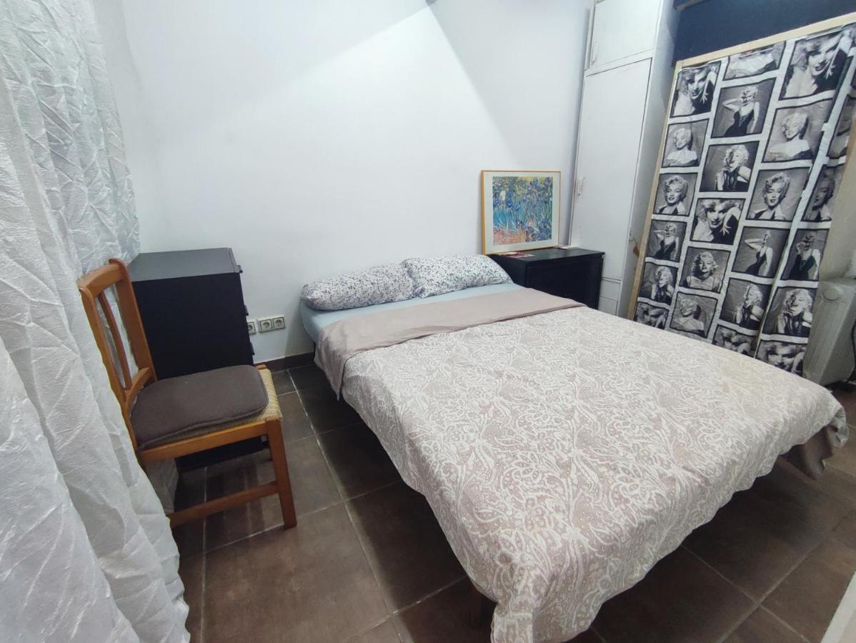 Nice Flat Within Walking Range To The Beach Appartamento Barcellona Esterno foto